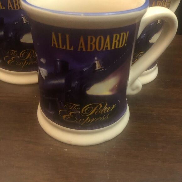 Polar Express All Aboard Believe PE Warner Bros 3D Hot Cocoa Coffee Mug Set Of 3 - Picture 2 of 5
